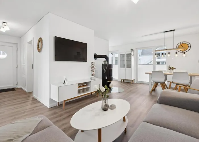 Muschel & * Olpenitz